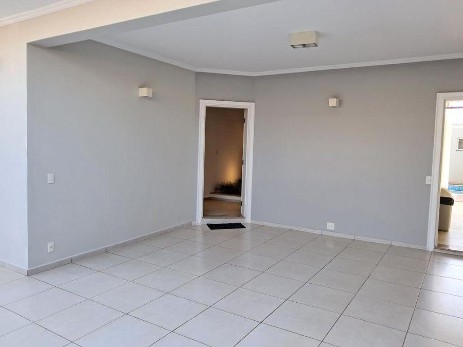 Casa - Aluguel - Jardim São Carlos - Sorocaba - SP