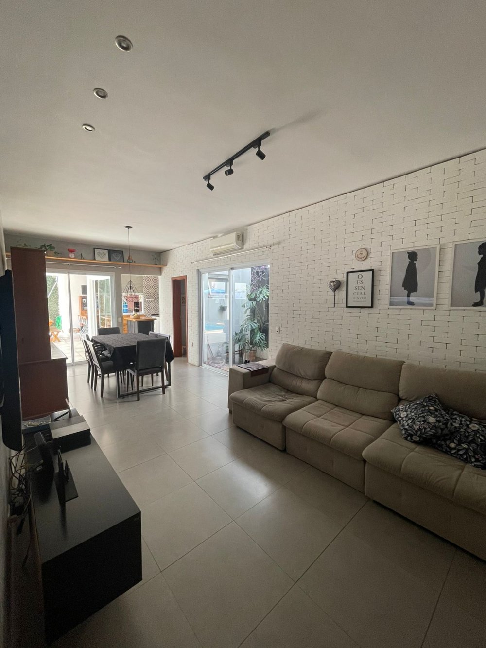 Casa em Condomínio - Venda - Parque Residencial Villa dos Inglezes - Sorocaba - SP